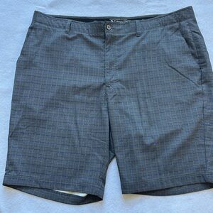 Men’s pebble beach shorts size 42